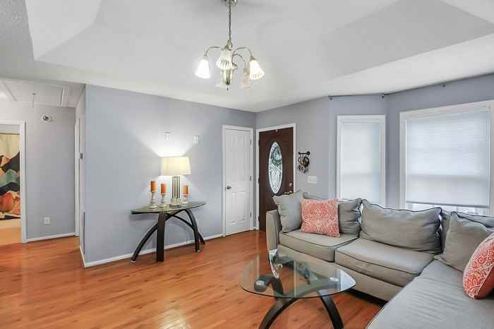 151 Renaissance Way #1 - Photo 4 of 18