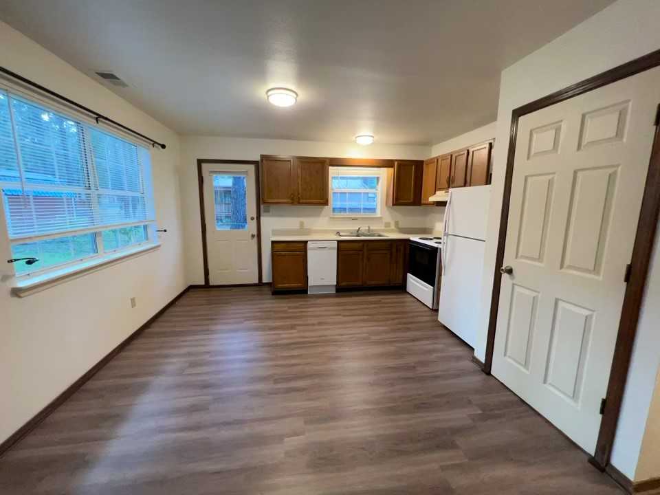 108 Raymond Buckner Dr #1 - Photo 3 of 10