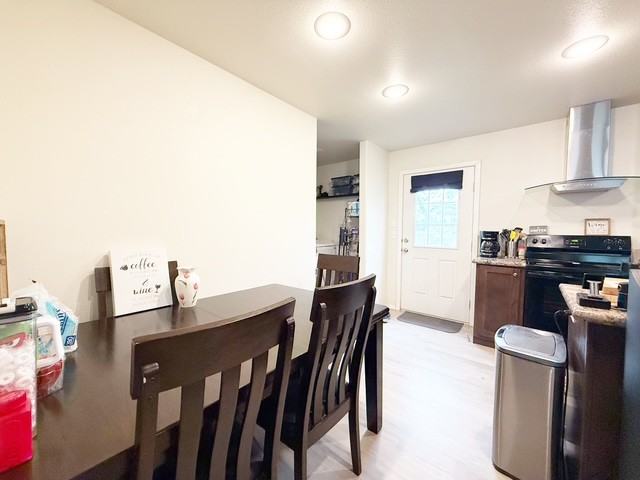 108 N Cambrian Ave #1 - Photo 7 of 35