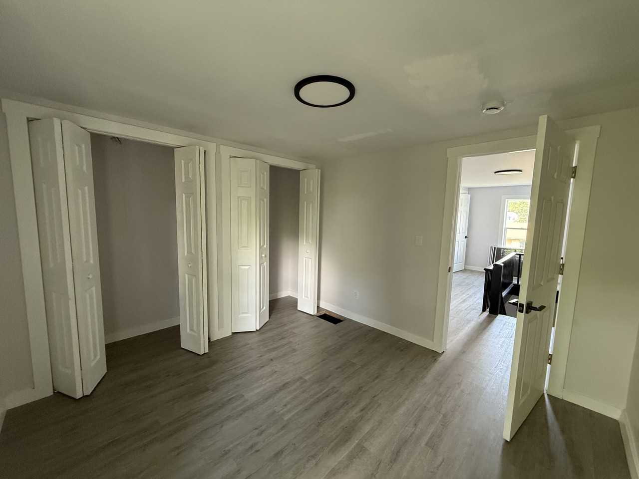 421 Catherine St #1 - Photo 7 of 10