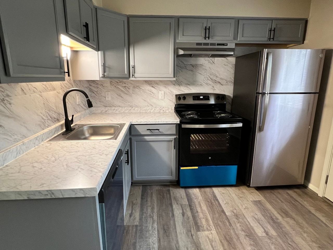 Troxell Townhomes - Photo 3 of 9