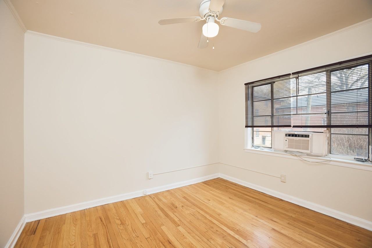 1347 Briarwood Drive NortheastUnit 3 #3 - Photo 3 of 7