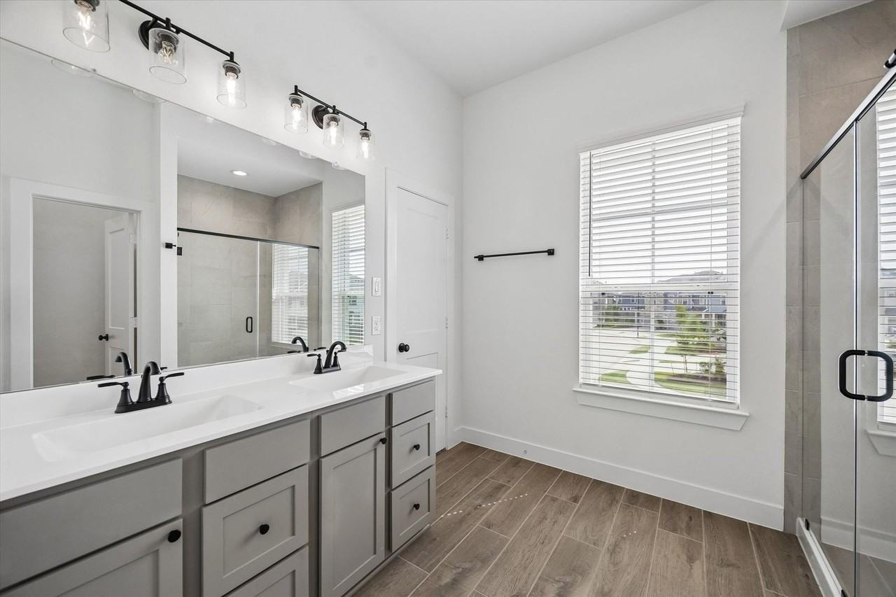 12946 Rio Mariano Ln - Photo 7 of 28