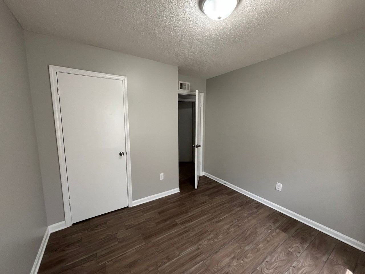5293 Beaverton Dr - Photo 6 of 14