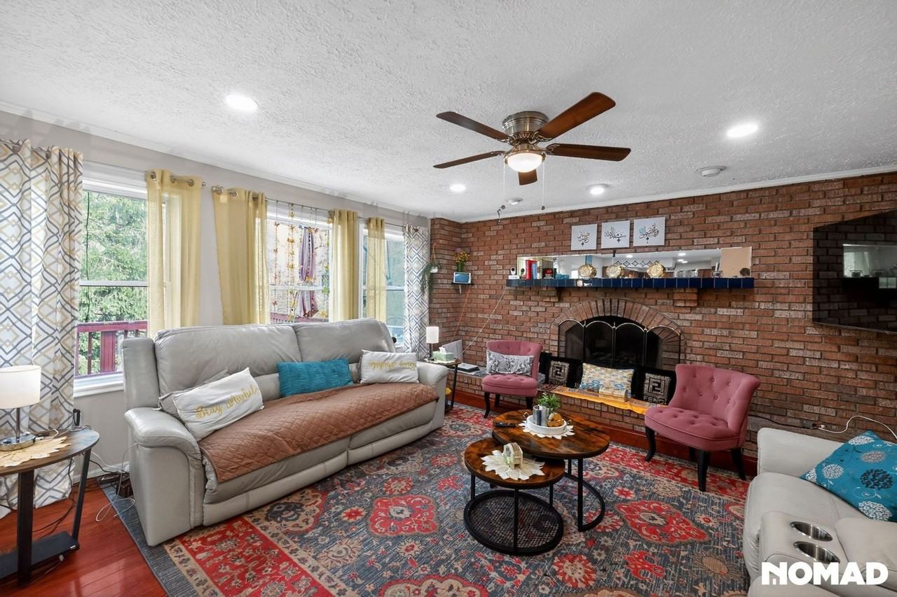 13648 Spinning Wheel Dr - Photo 5 of 39