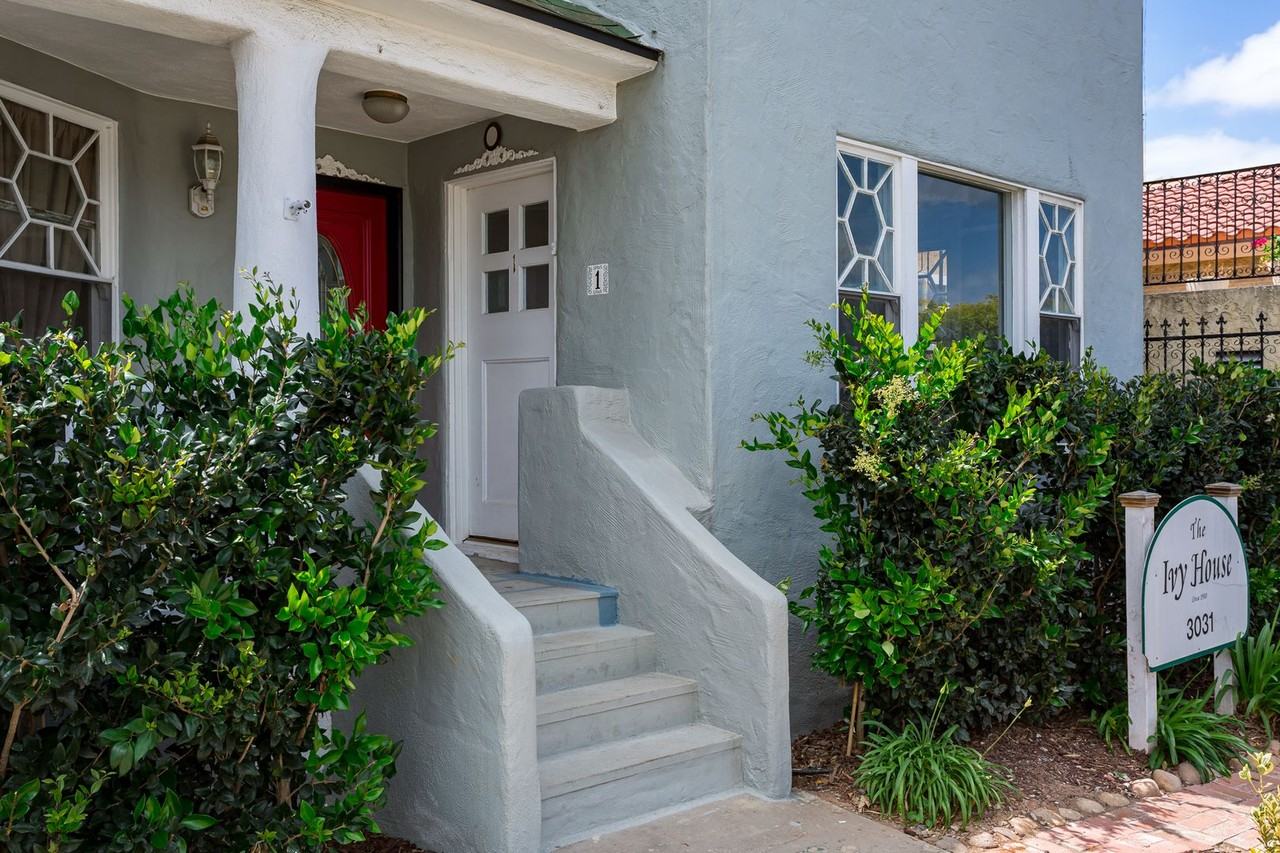 3031 Ivy St #1 - Photo 3 of 13