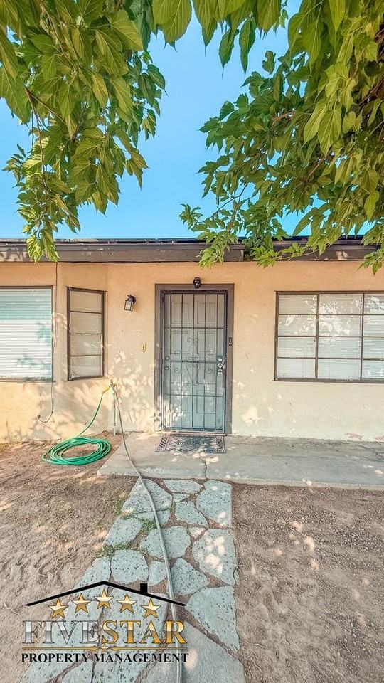 4519 Gordon St - Photo 2 of 19