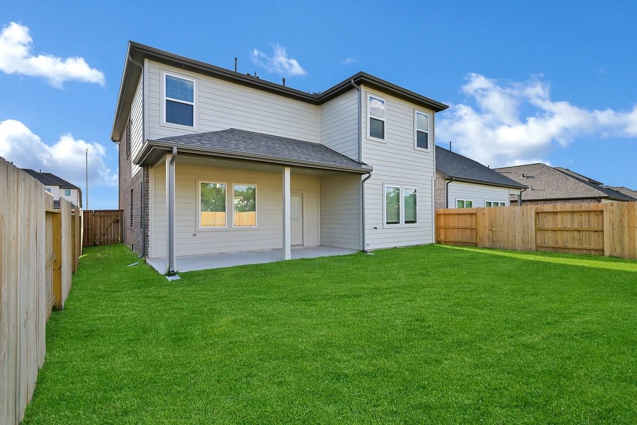 21047 Treasure Gate Ln - Photo 3 of 36