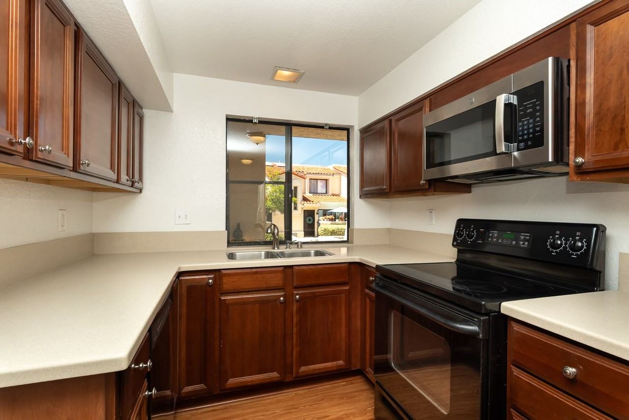 5715 Baltimore Dr #126 - Photo 4 of 22