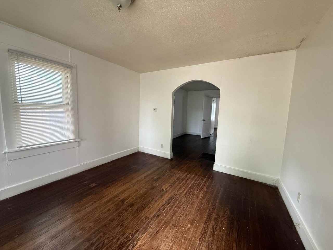 1807 N Atlanta Ave - Photo 2 of 8