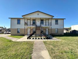 featured image of 4807 Rainbow Cir