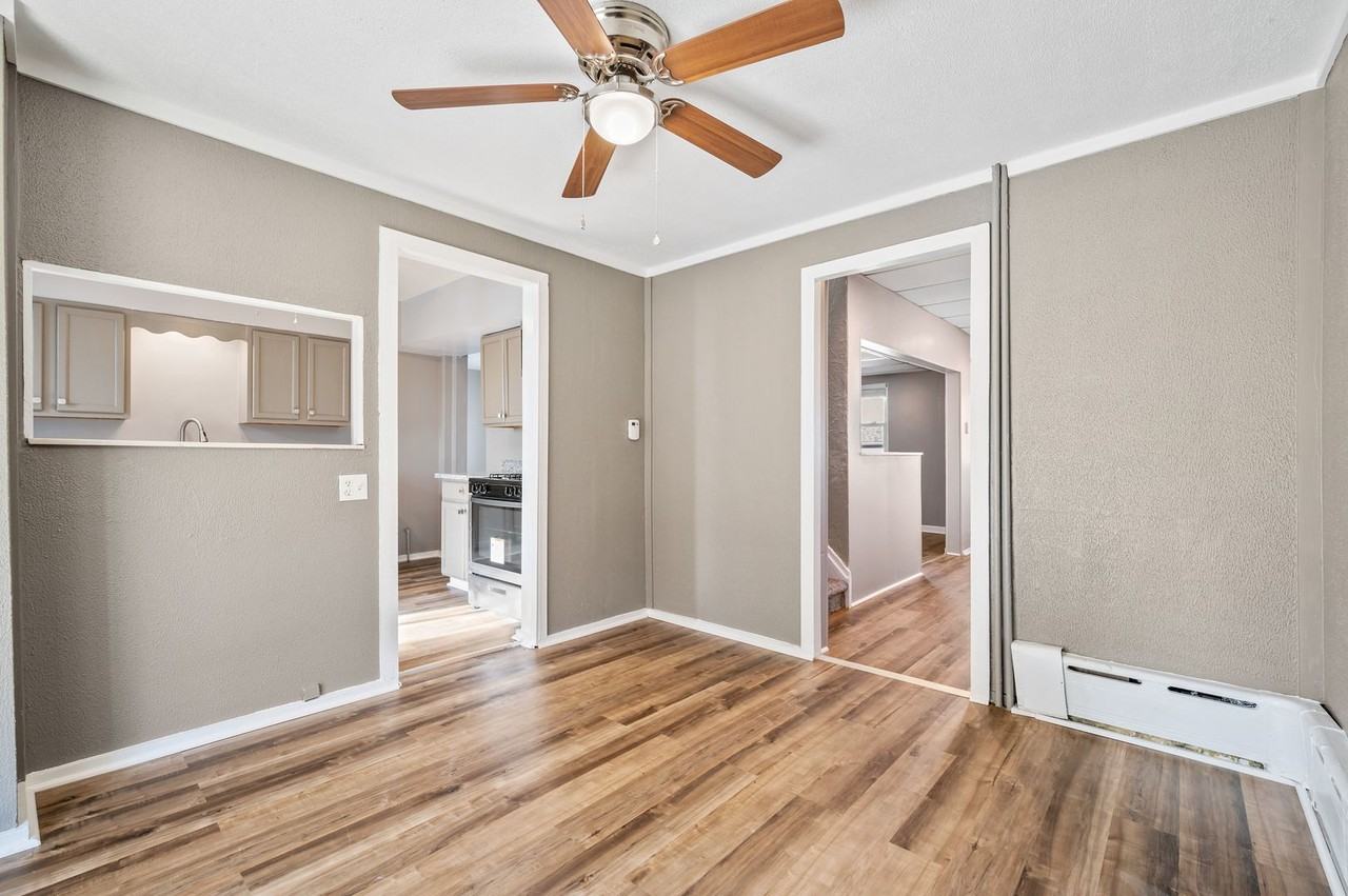 304 Marlow St - Photo 5 of 16
