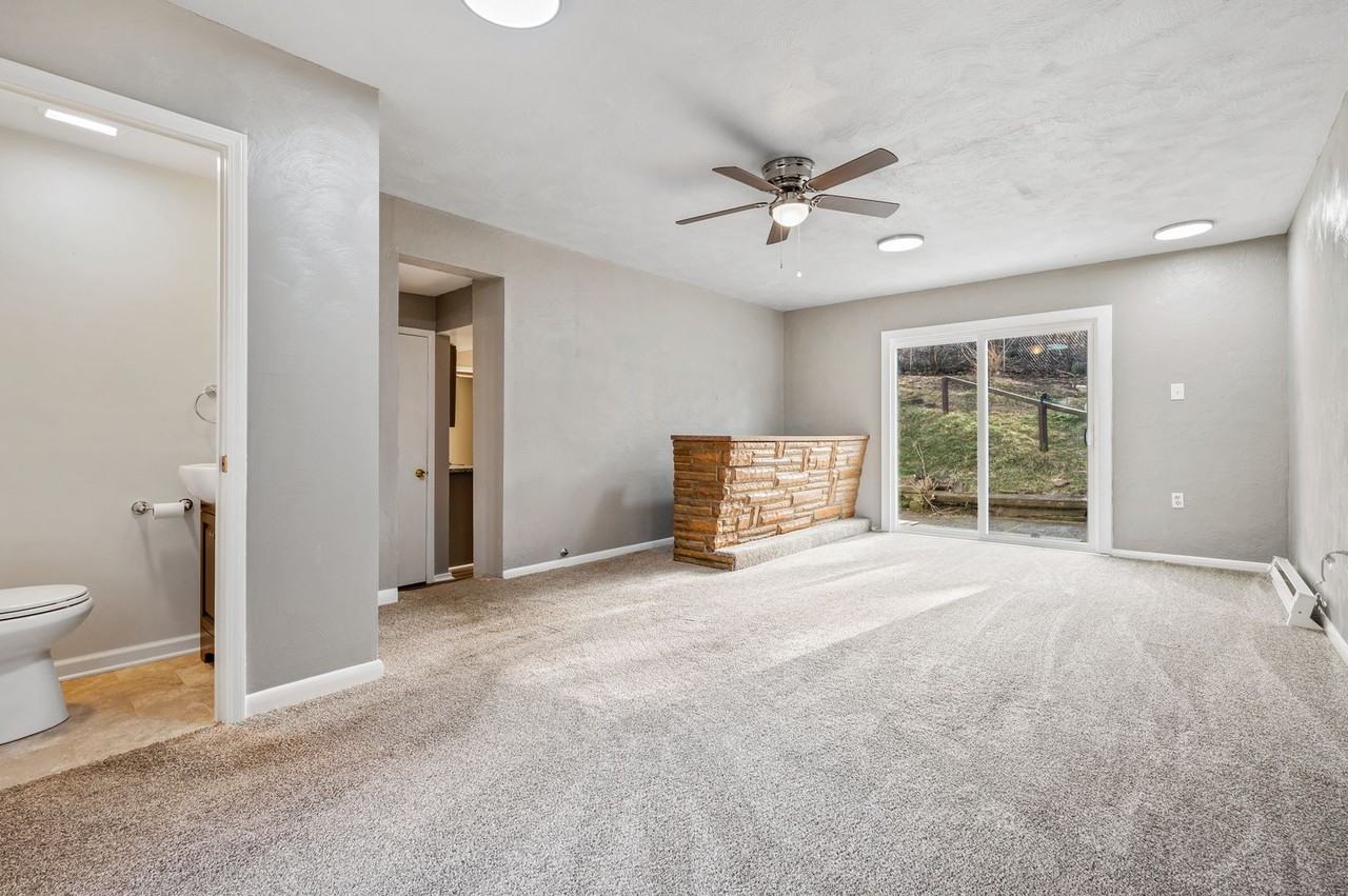 304 Marlow St - Photo 5 of 16