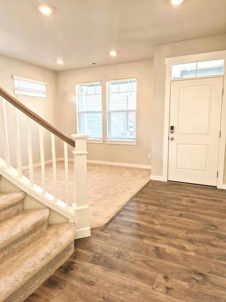 18205 110th Ave E - Photo 3 of 30