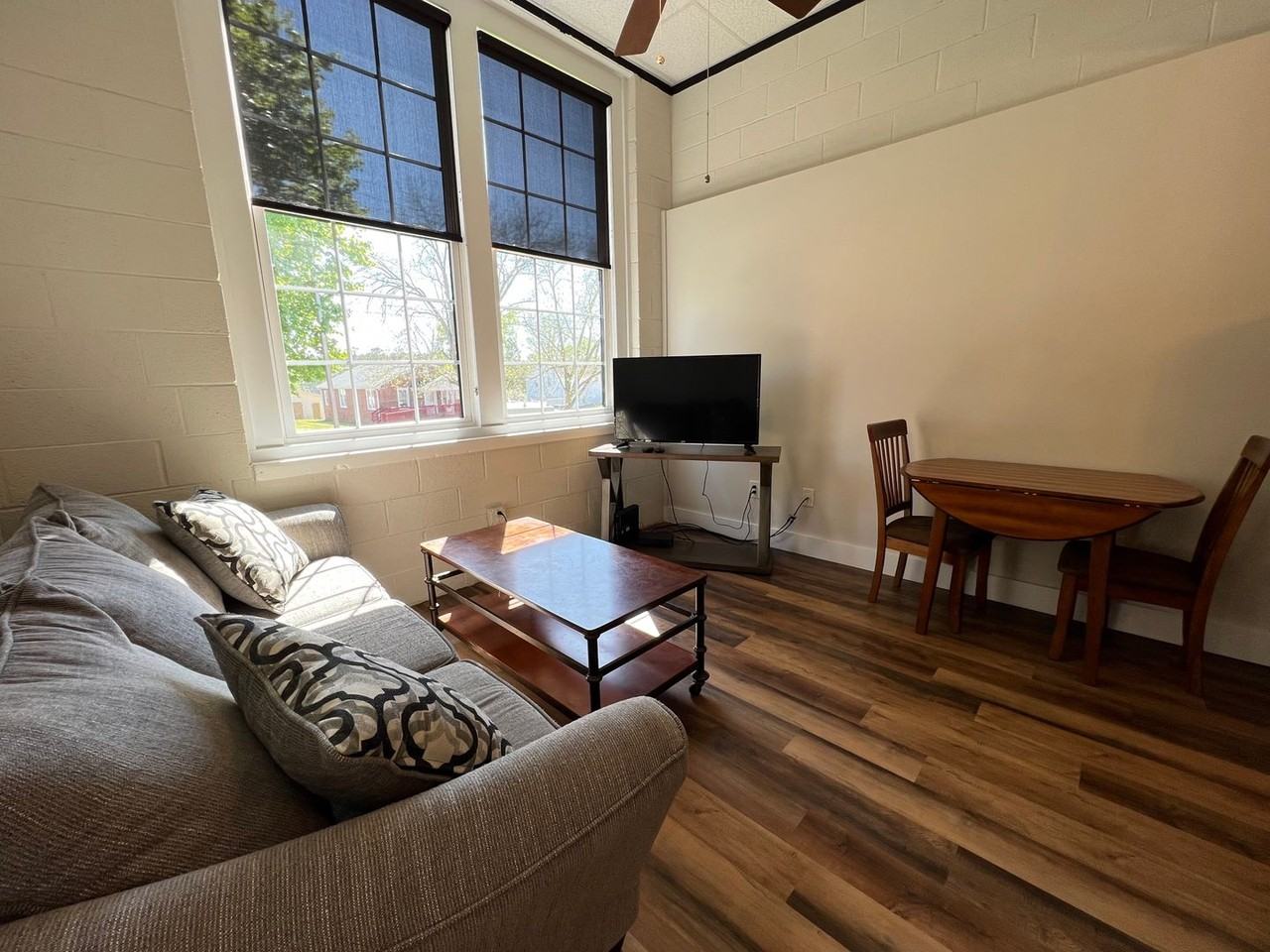 Lofts on Franklin - Photo 3 of 22