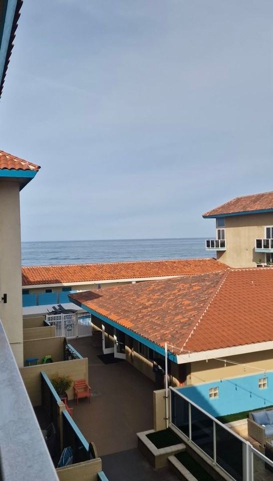 211 Crystal Cove Apts LLC - Photo 6 of 14