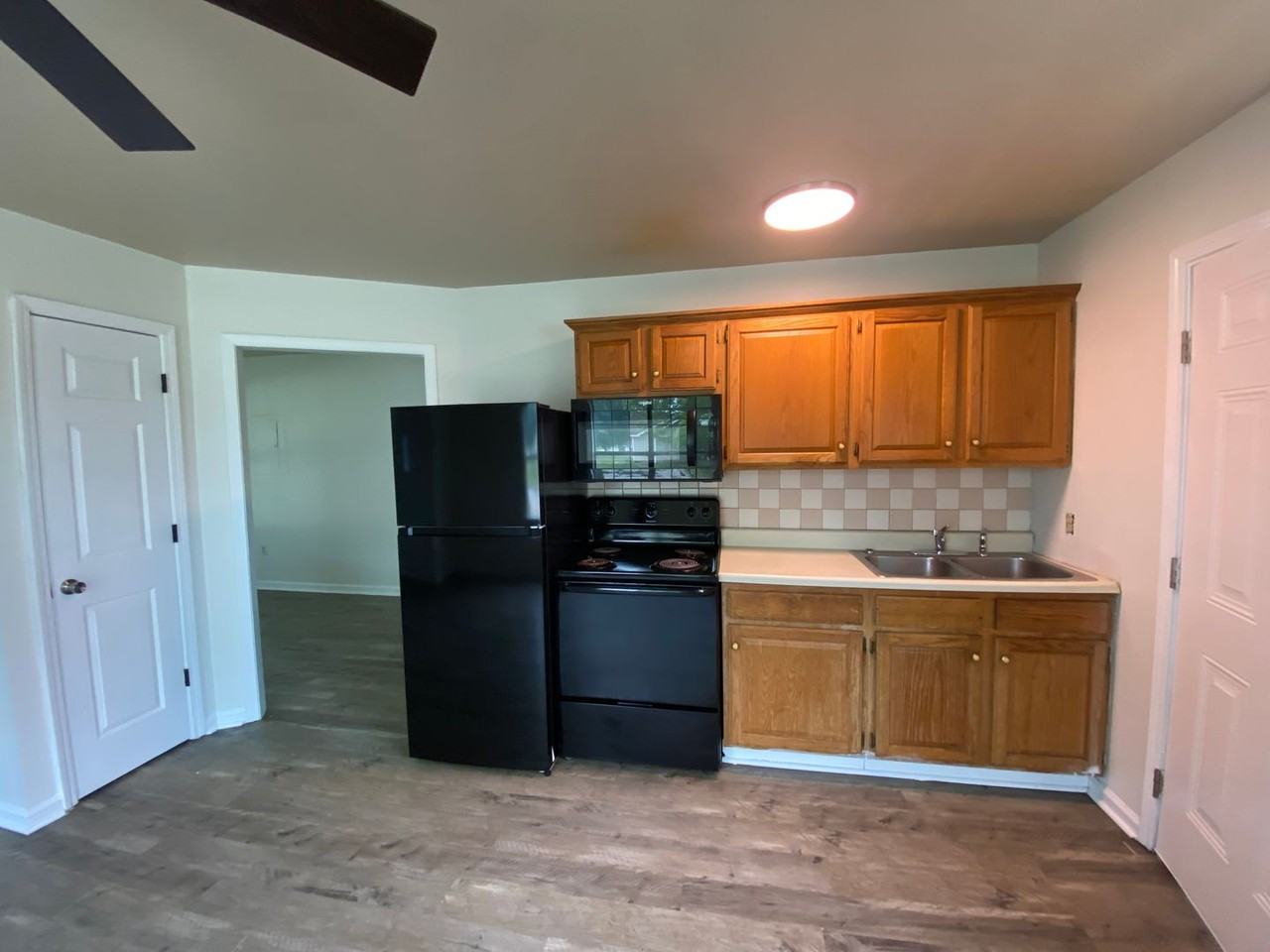228 Ambrea Dr - Photo 7 of 8