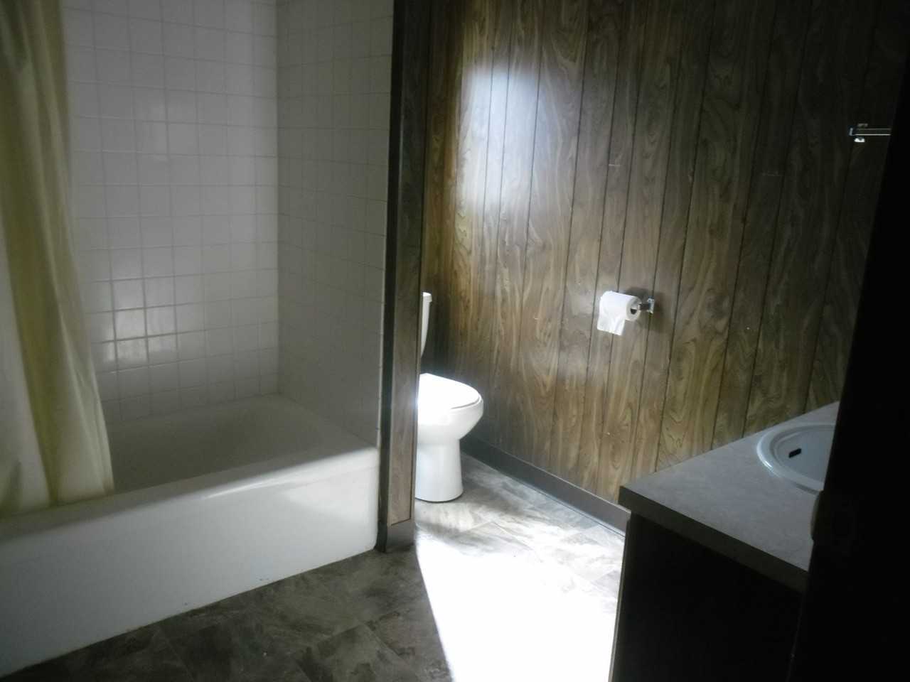 3411 E Bailey Rd - Photo 7 of 11