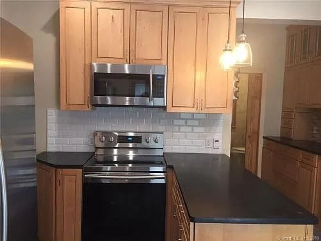 72 72 Oxford St - 72 Oxford St - Photo 5 of 12