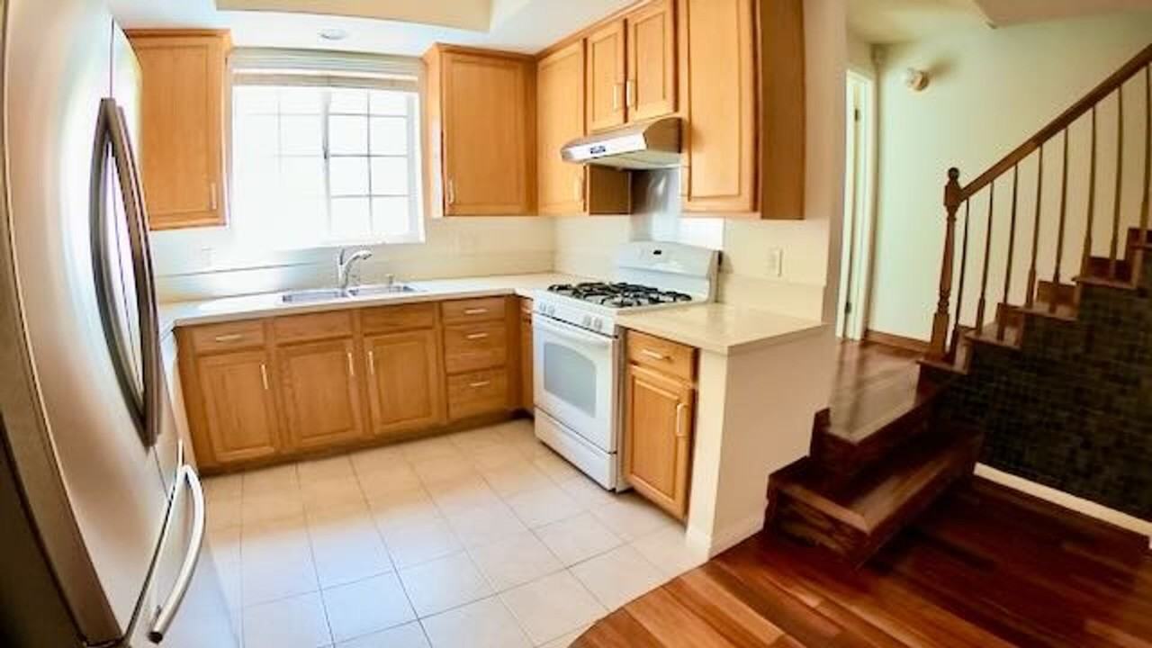 3119 S Durango Ave #2 - Photo 3 of 23