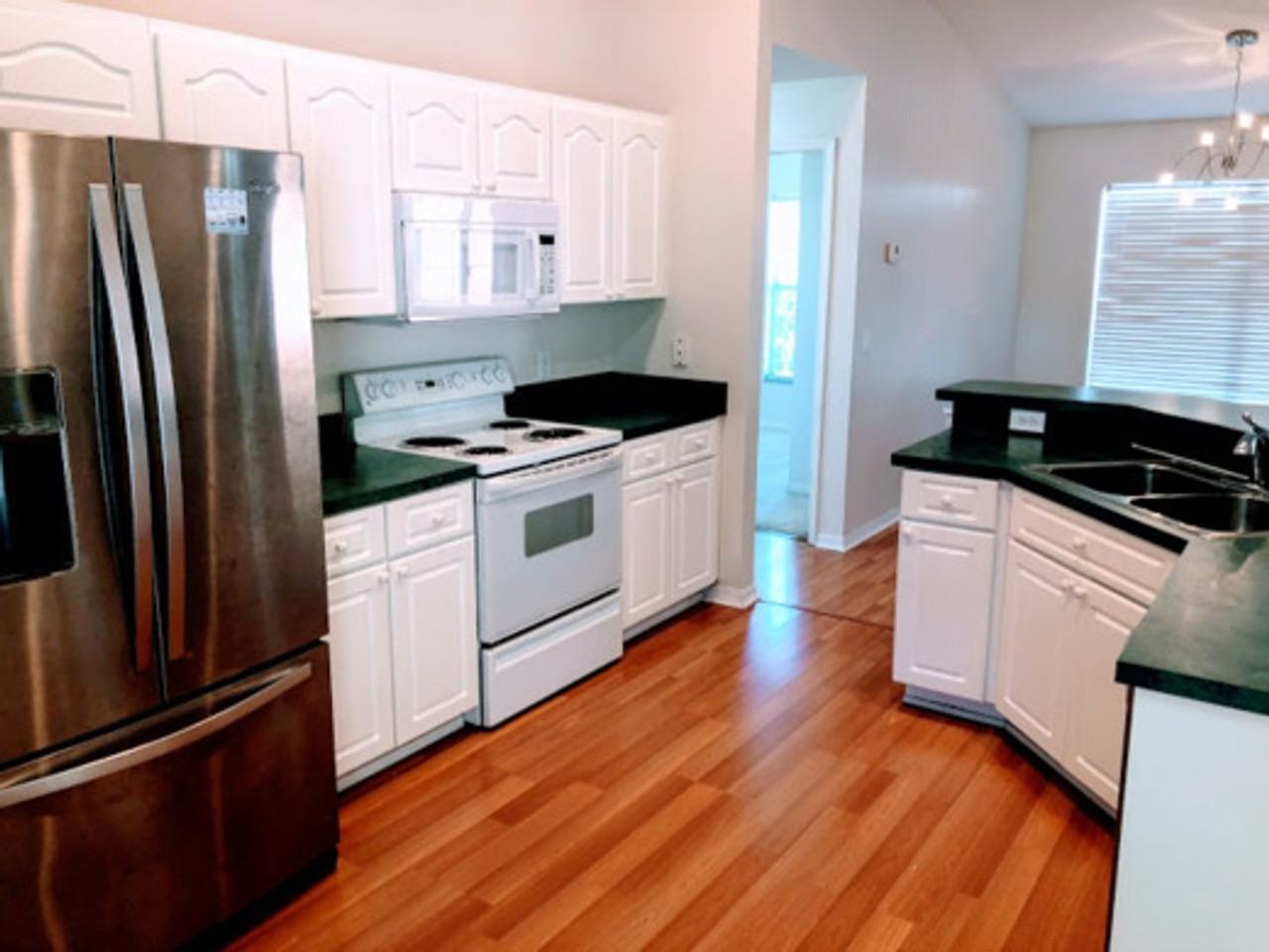 11316 Jim Ct - Photo 3 of 16