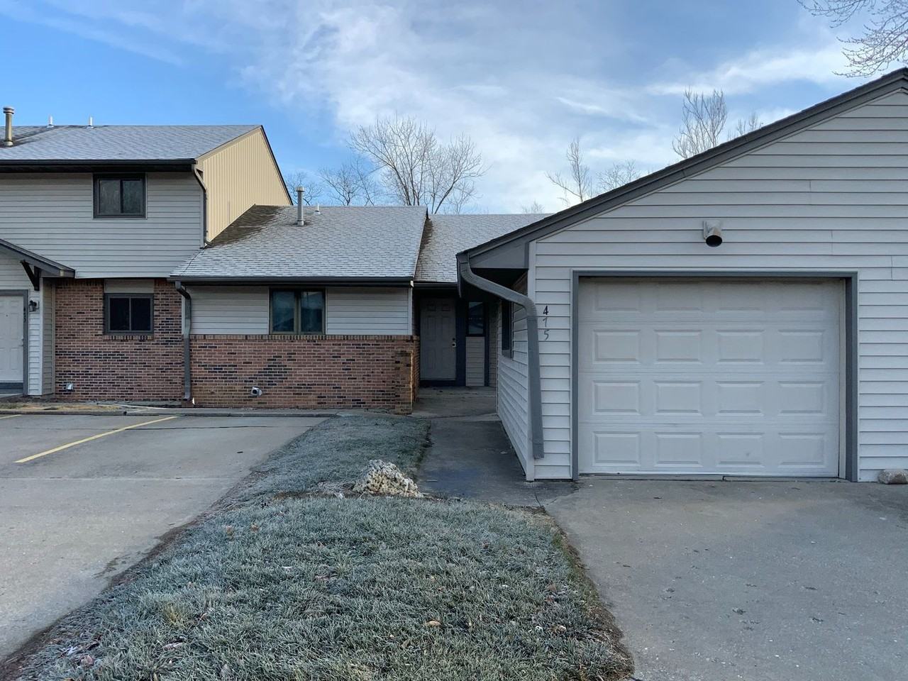 475 Foxfire Dr - Photo 6 of 28