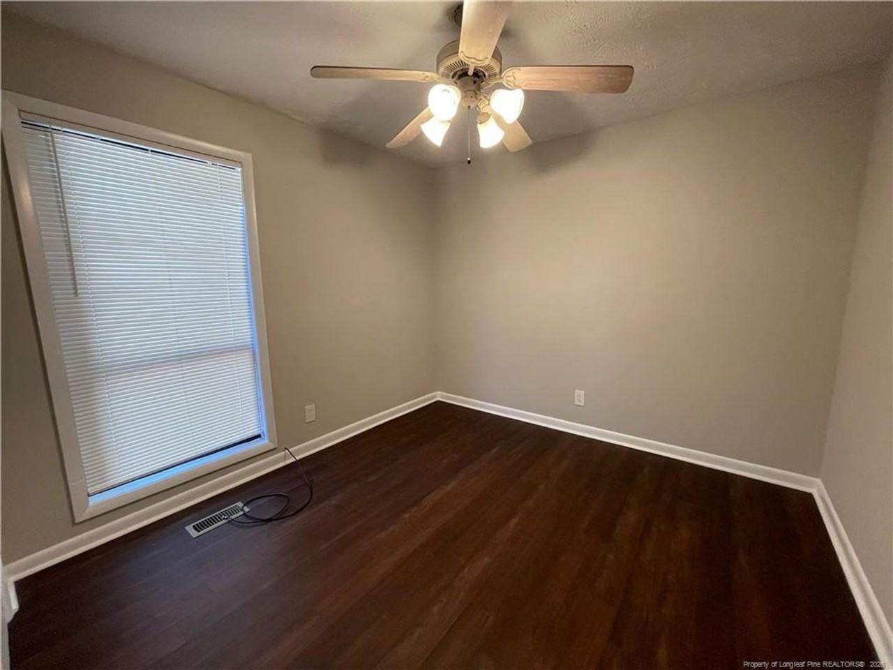 6916 Kizer Dr - Photo 4 of 14