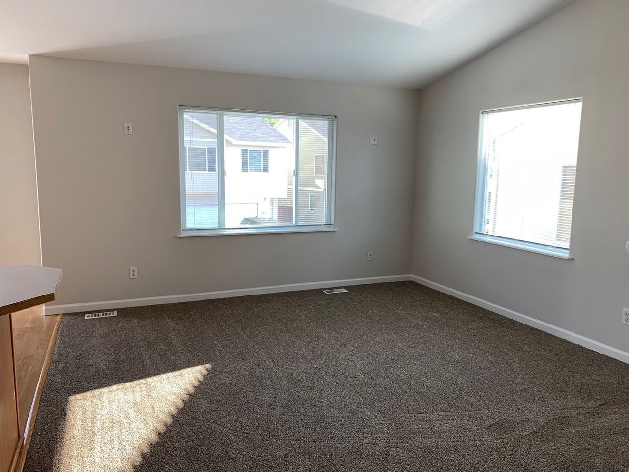 6388 Fairweather Dr - Photo 4 of 14