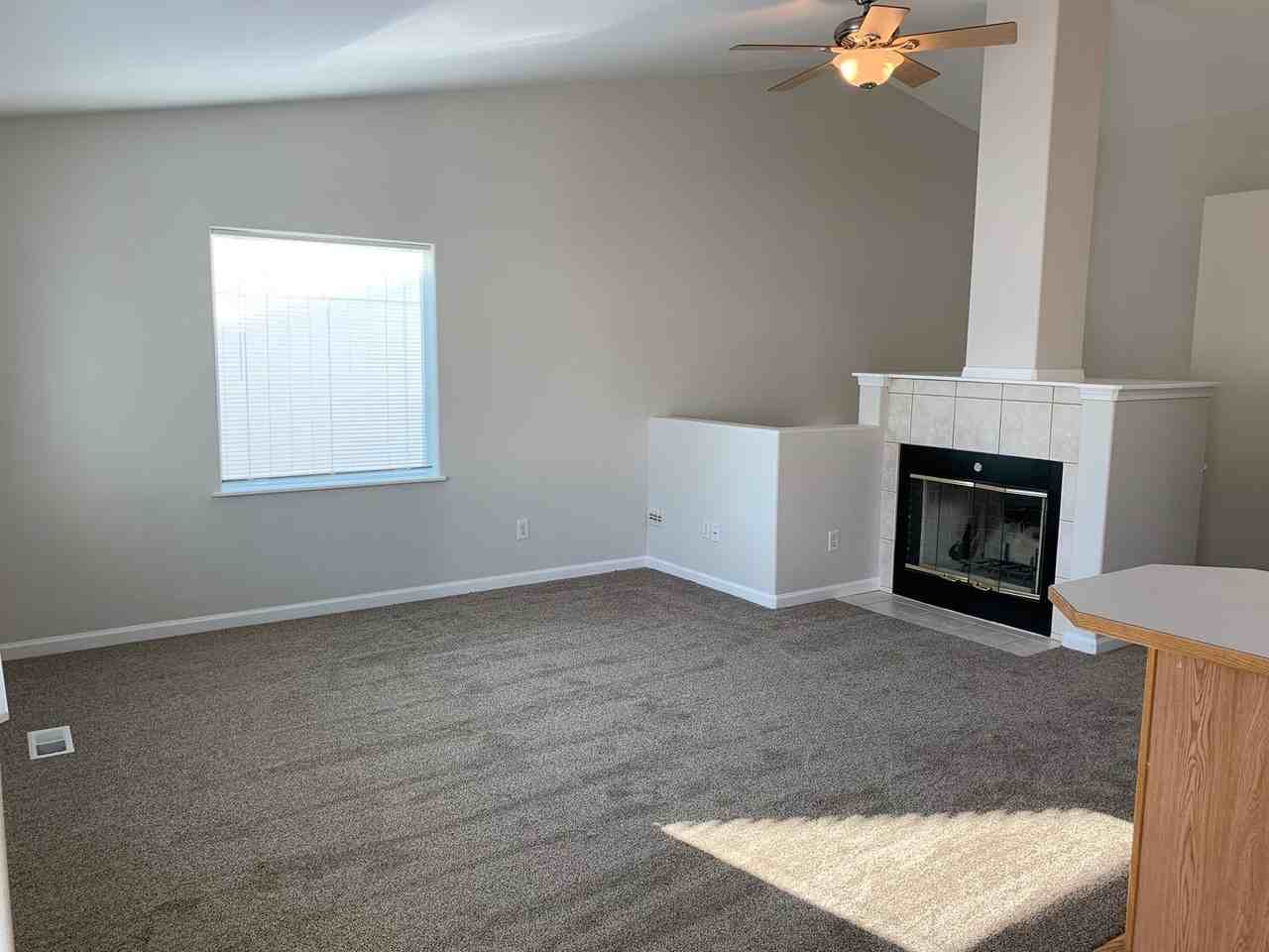 6388 Fairweather Dr - Photo 5 of 14