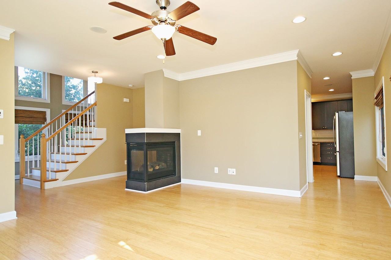 100 Burnet Way - Photo 5 of 31