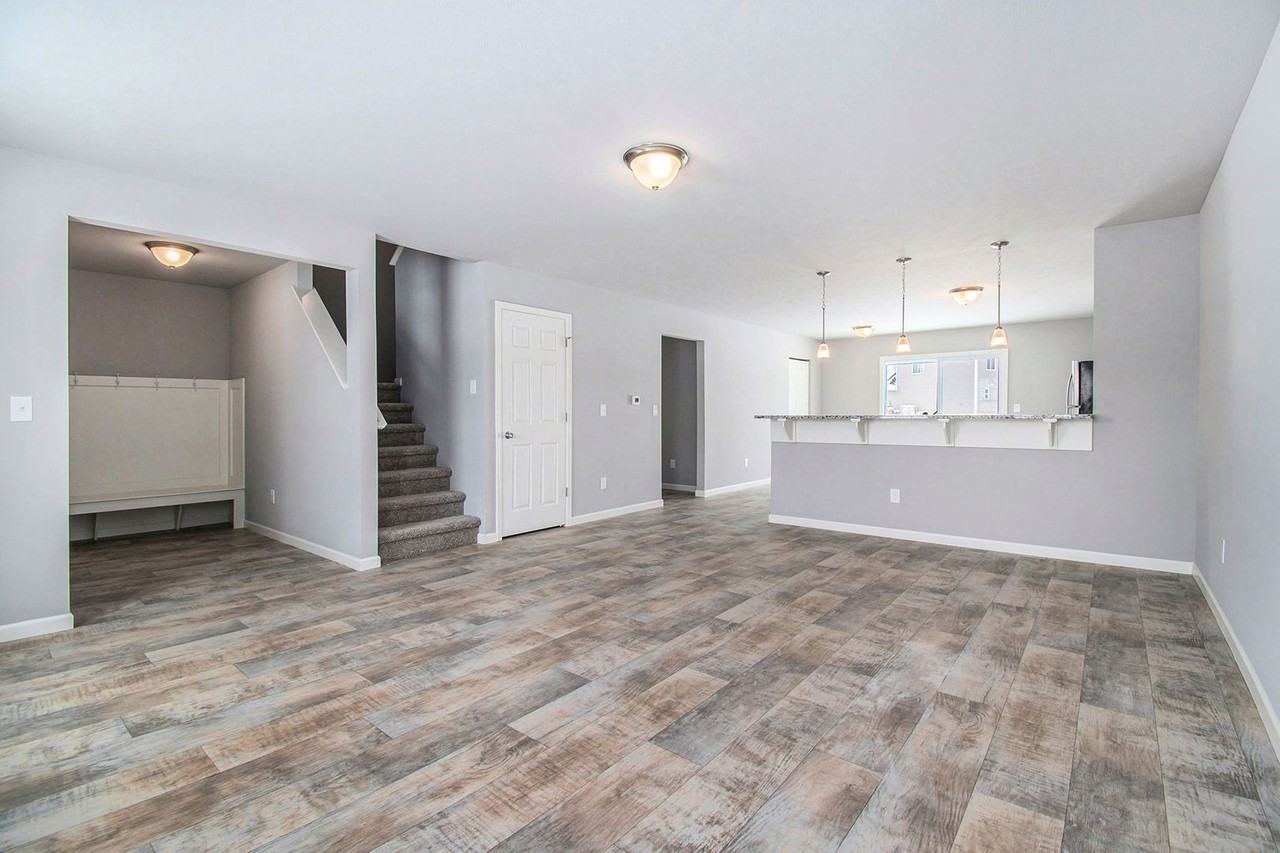 5631 Downing St - Photo 6 of 19