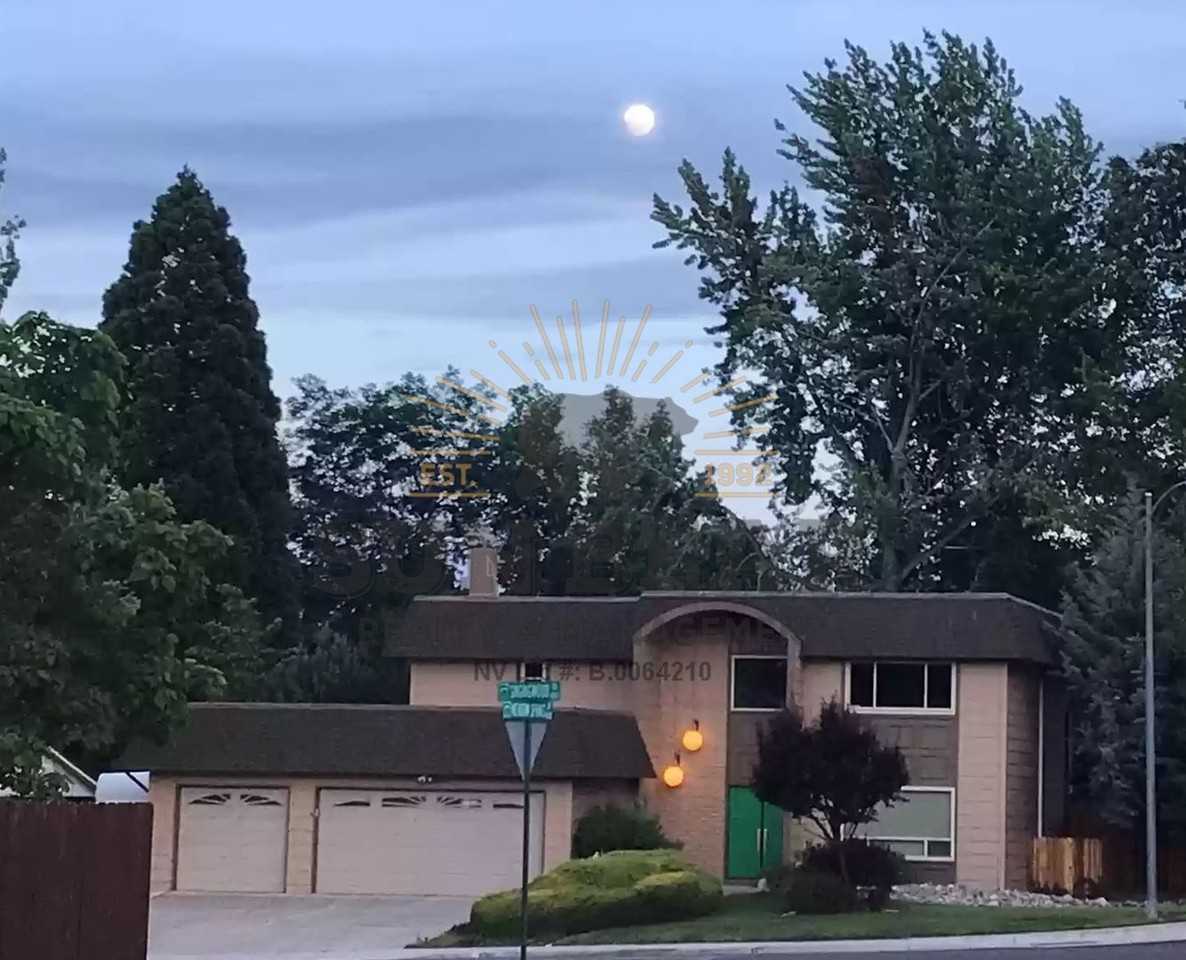 890 Singingwood Dr - Photo 2 of 31