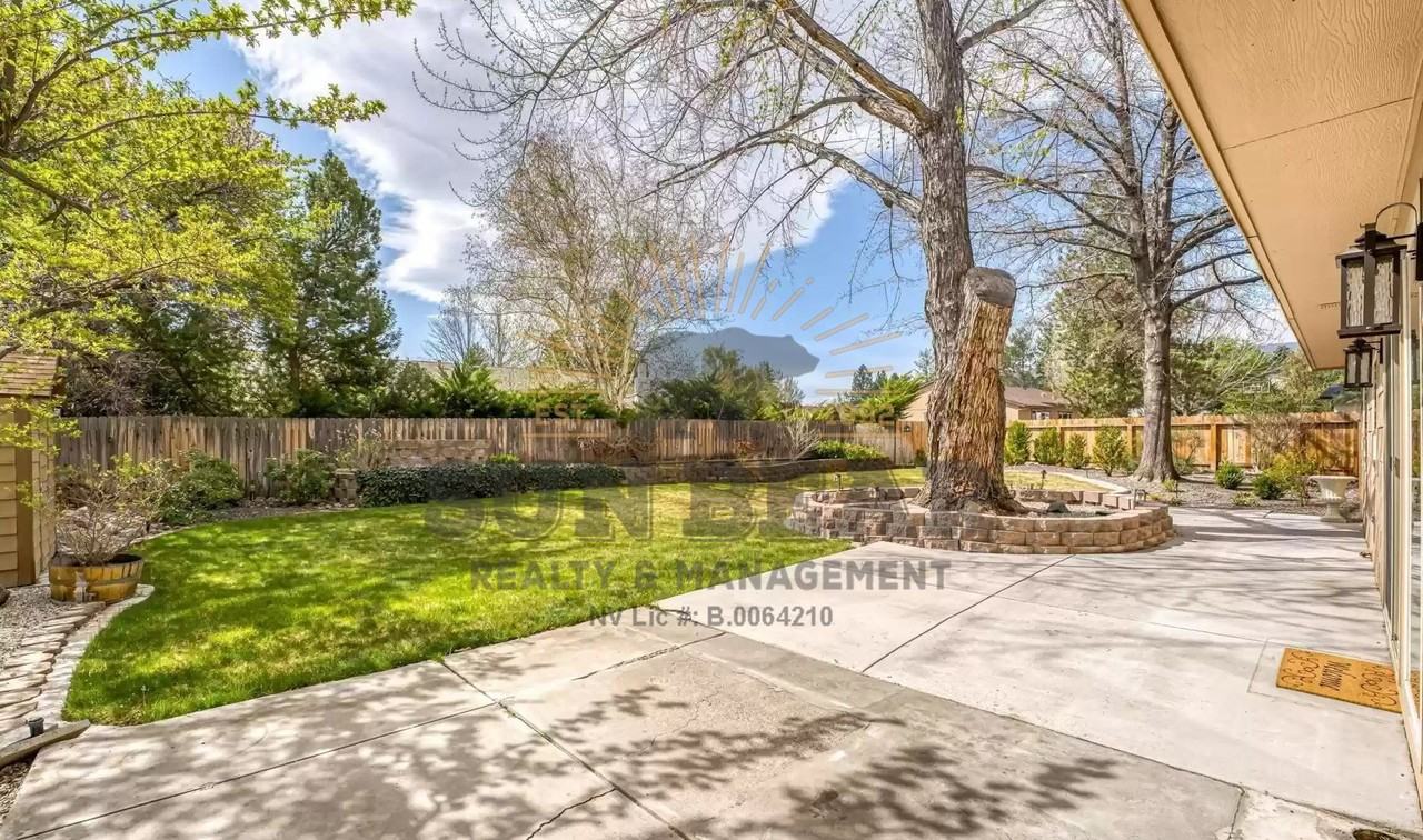 890 Singingwood Dr - Photo 7 of 31