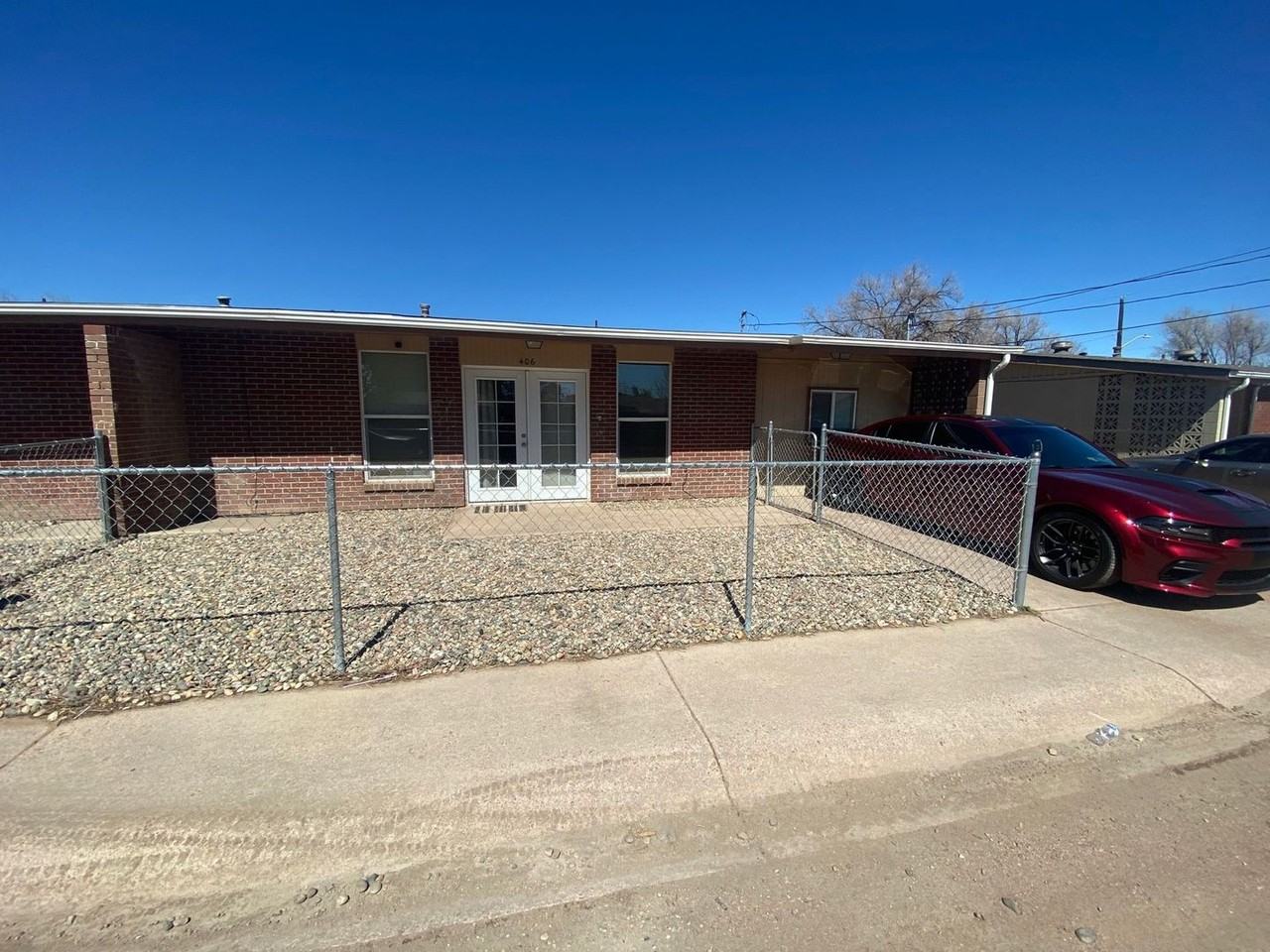 406 Sunny Ln