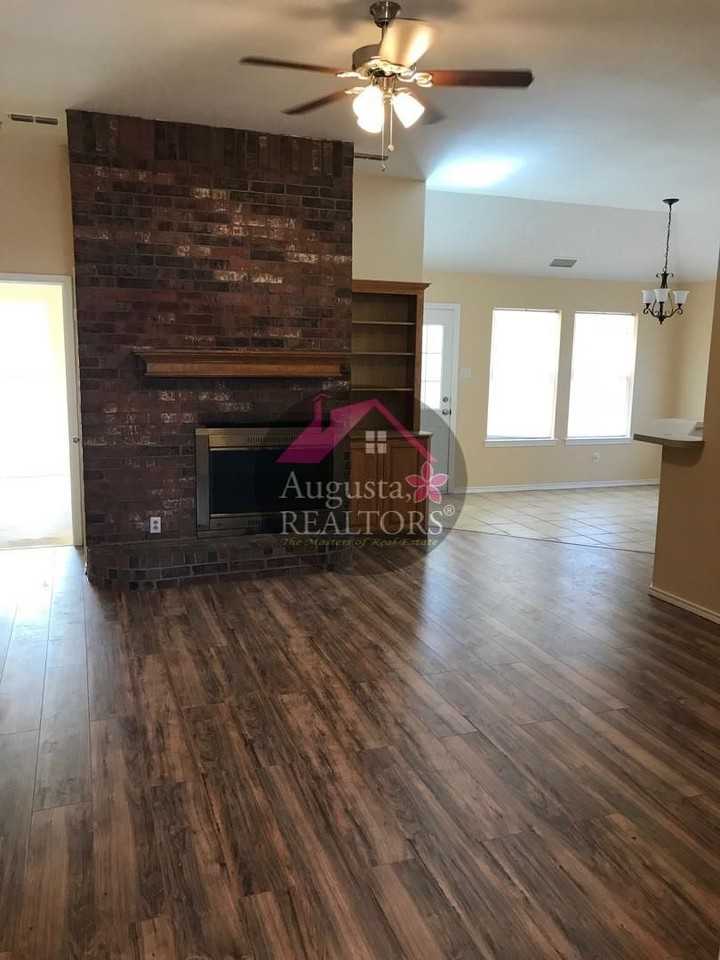 4101 Karen Dr - Photo 3 of 6