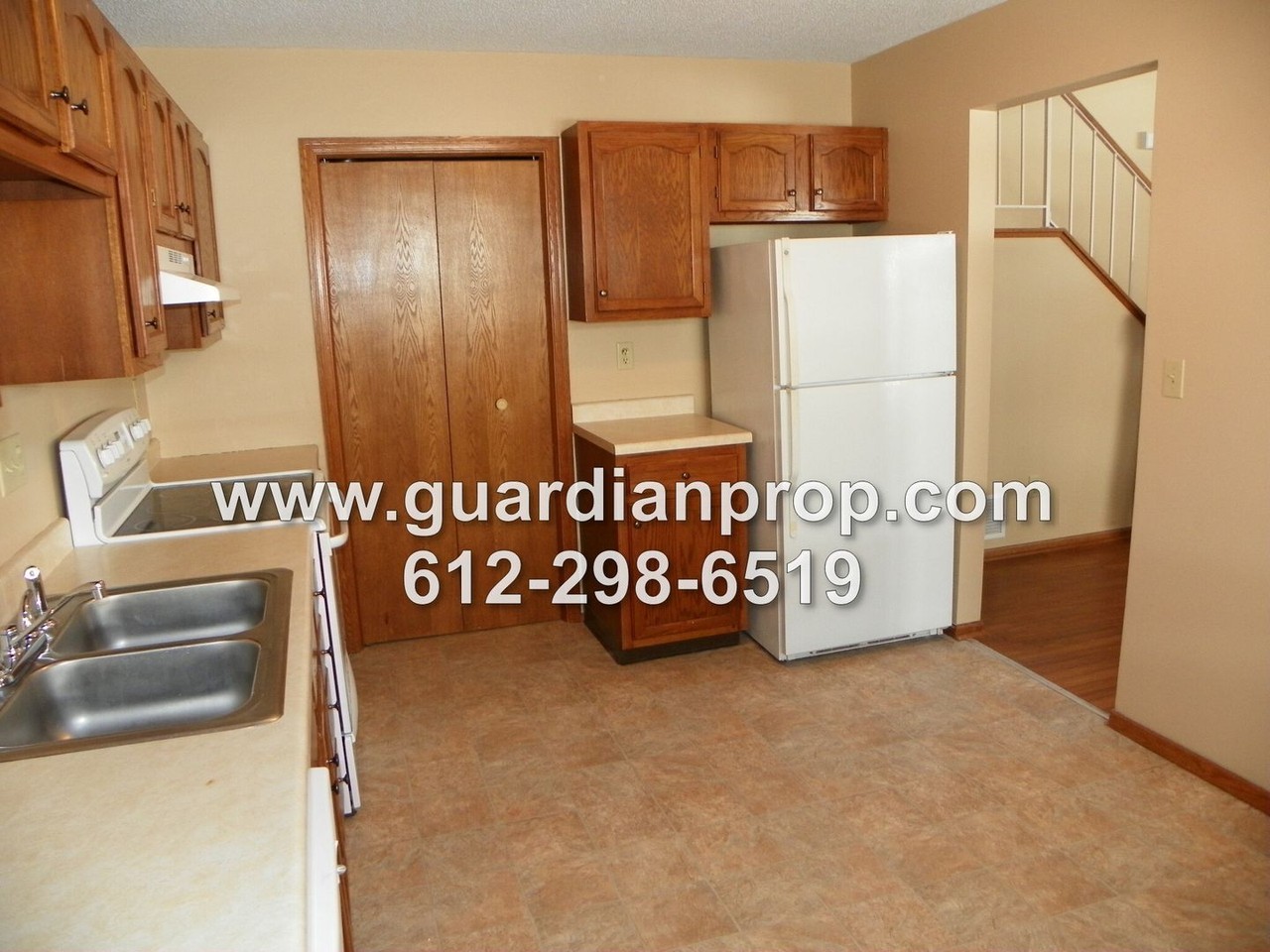 2355 Springside Dr E - Photo 6 of 12