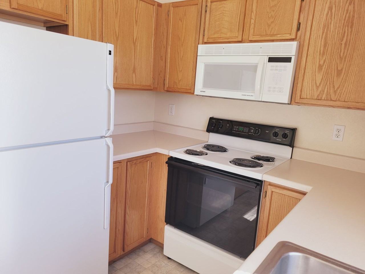 2491 Daws Dr #C - Photo 7 of 12