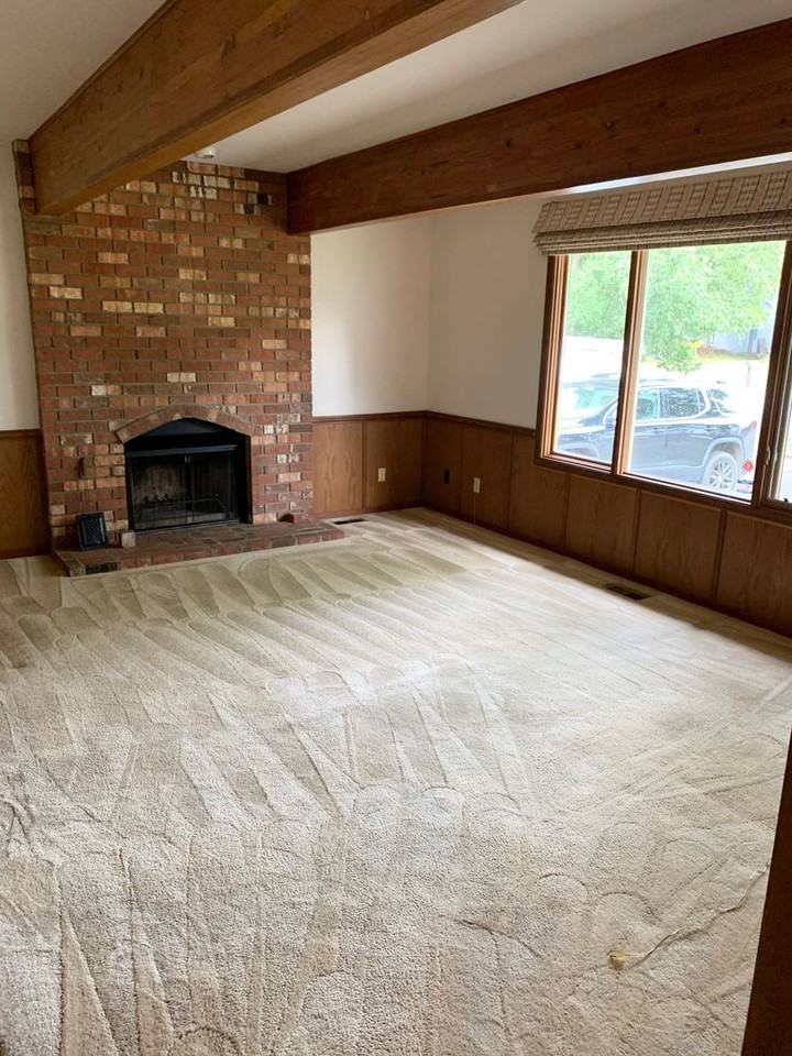 840 Breakwater Cir - Photo 5 of 36