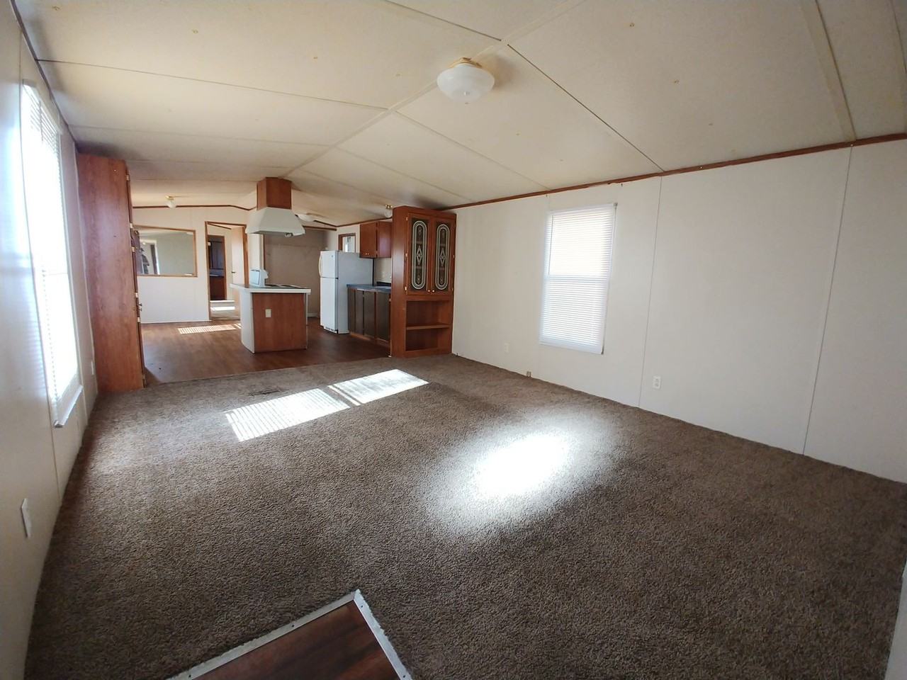 1302 Southport St - Photo 2 of 16