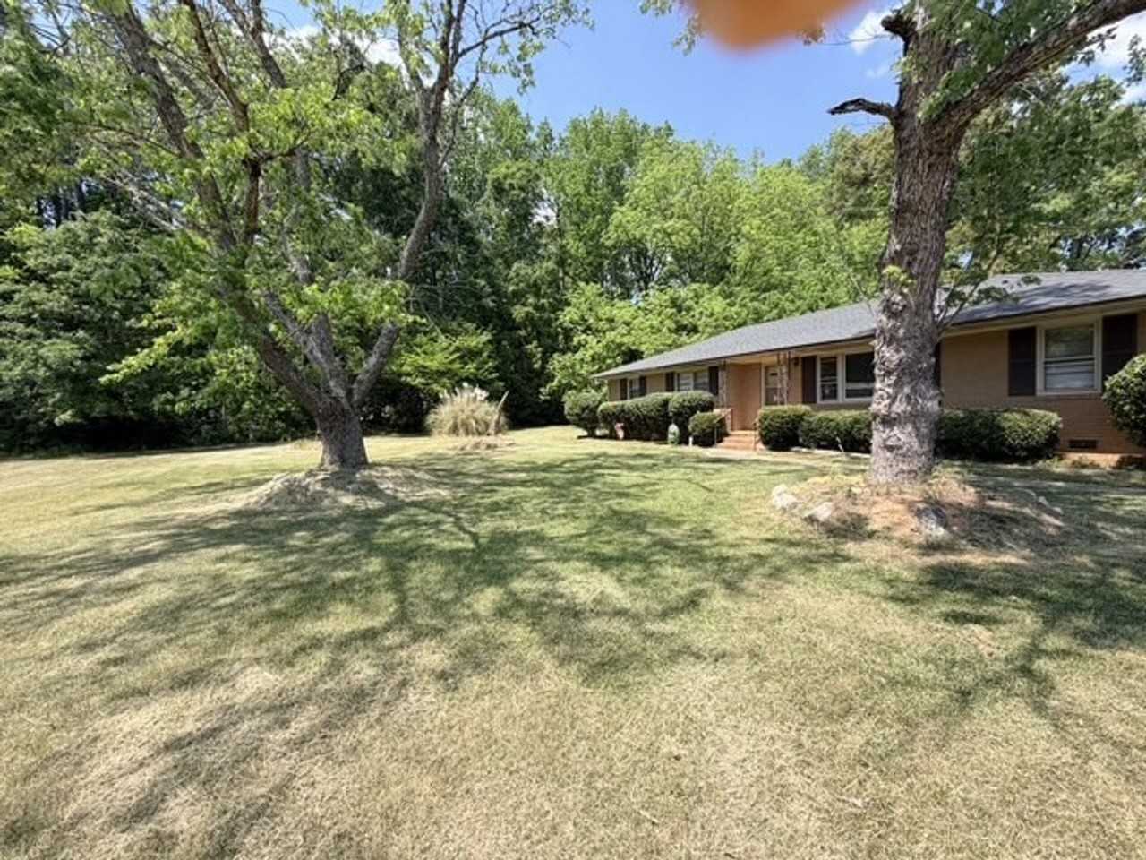 510 Willowbrook Rd - Photo 3 of 30