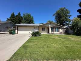 featured image of 2720 Sandstone Dr