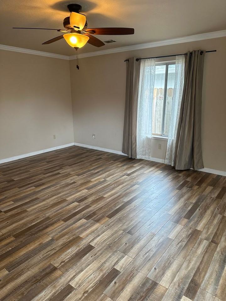 2720 Sandstone Dr - Photo 6 of 25
