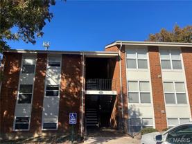 1951 Greenpoint Dr - Photo 1 of 1