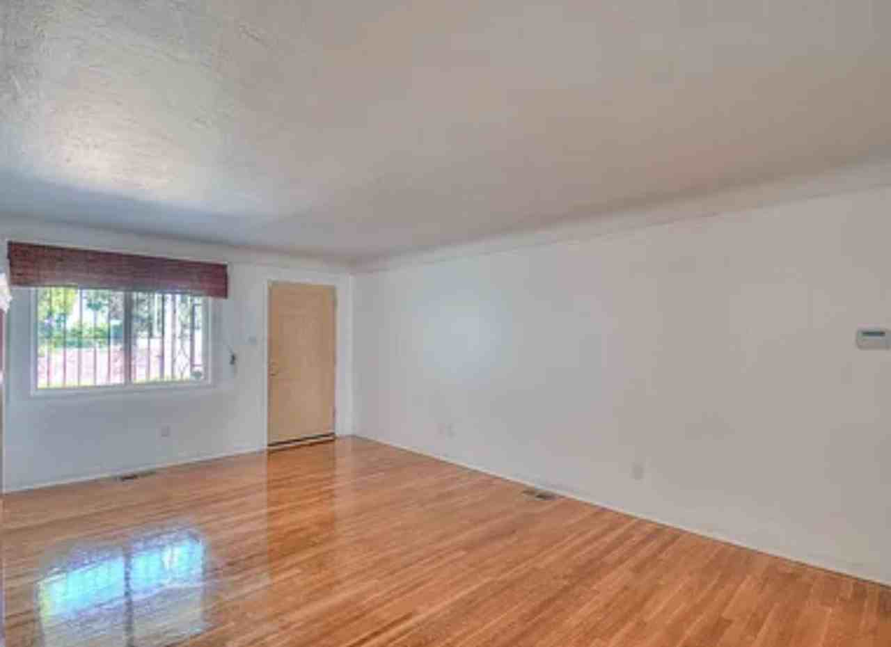 1400 Buena Vista Dr Se #1400 - Photo 5 of 30