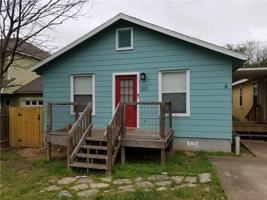 featured image of 3111 E 13th St