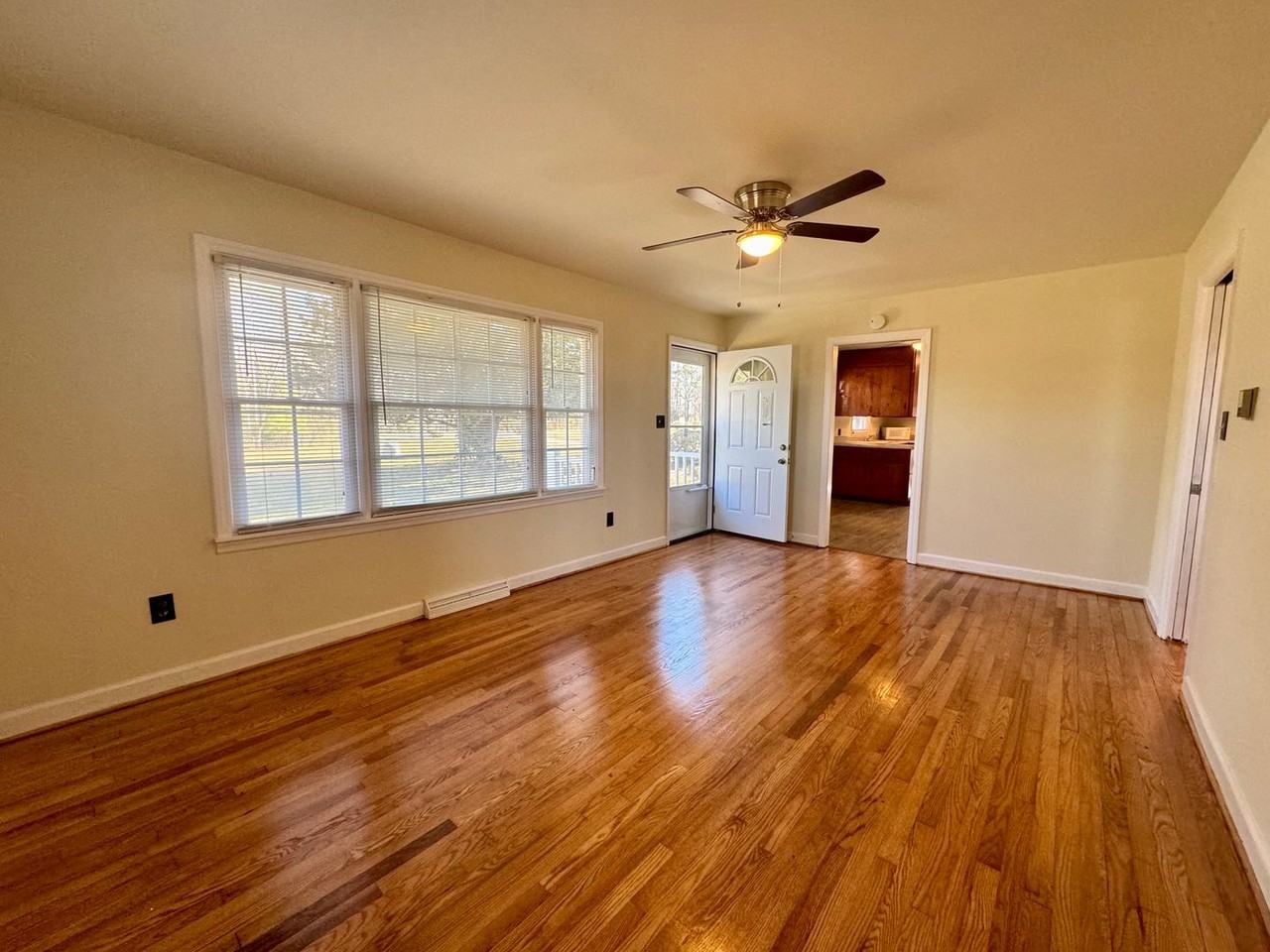 1210 Smith Cross Rd - Photo 4 of 10