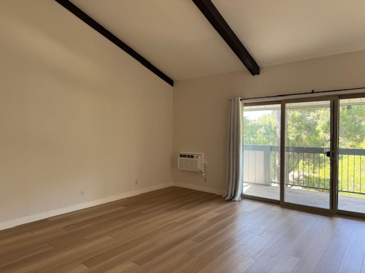 2079 Ascot Dr #236 - Photo 3 of 23