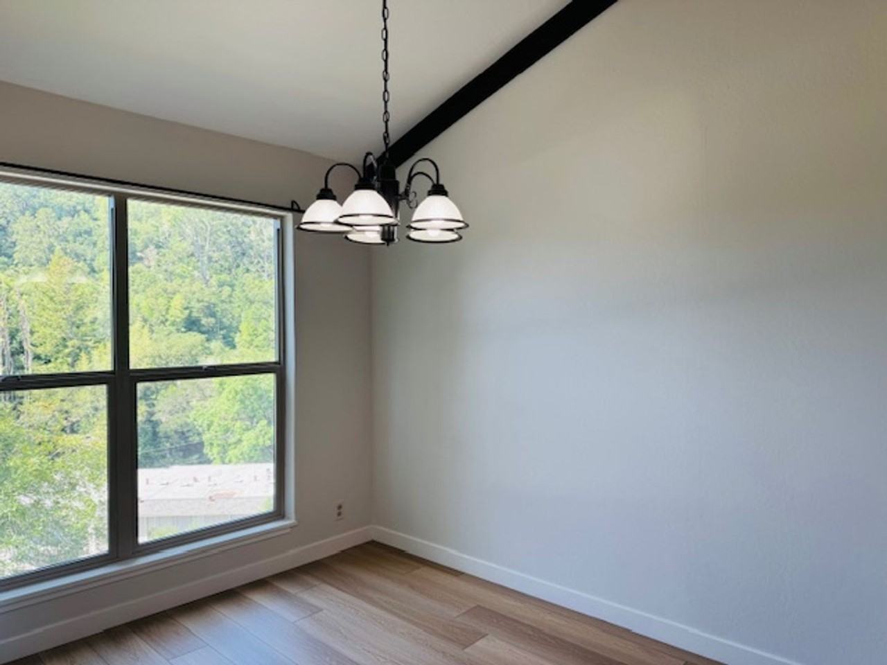 2079 Ascot Dr #236 - Photo 5 of 23