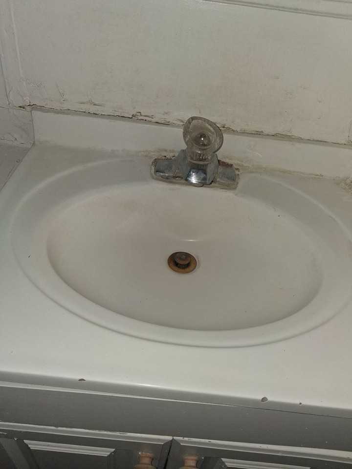 211 W Big Bear Blvd - Photo 3 of 30