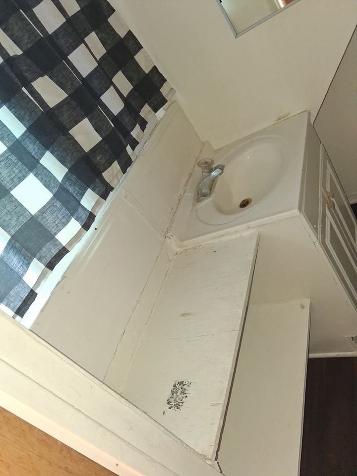 211 W Big Bear Blvd - Photo 5 of 30